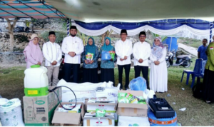 Penyerahan Bantuan Sarana dan Prasarana Pertanian ke Kelompok Tani Desa Laromabati